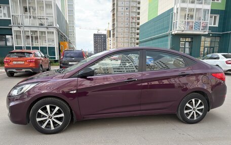 Hyundai Solaris II рестайлинг, 2011 год, 945 000 рублей, 10 фотография