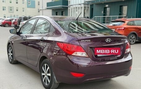 Hyundai Solaris II рестайлинг, 2011 год, 945 000 рублей, 6 фотография