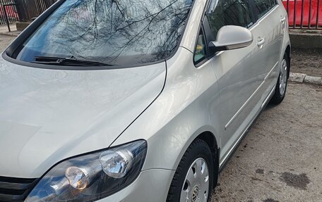 Volkswagen Golf Plus II, 2011 год, 730 000 рублей, 2 фотография