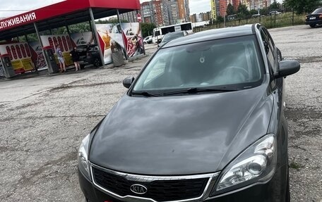 KIA cee'd I рестайлинг, 2010 год, 650 000 рублей, 3 фотография
