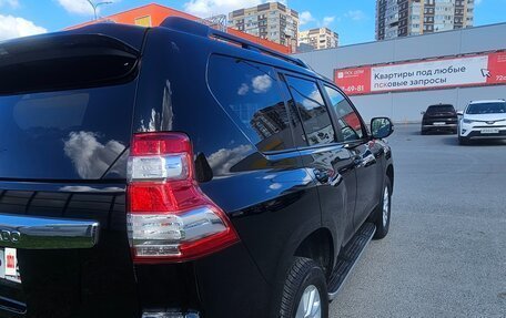 Toyota Land Cruiser Prado 150 рестайлинг 2, 2016 год, 4 150 000 рублей, 7 фотография