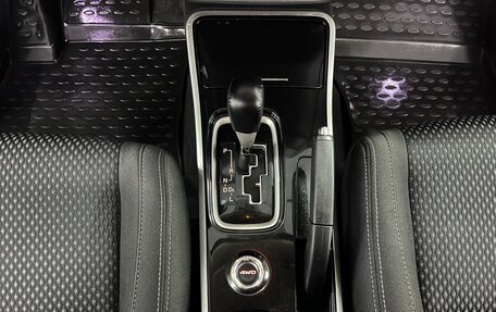 Mitsubishi Outlander III рестайлинг 3, 2018 год, 2 049 000 рублей, 15 фотография