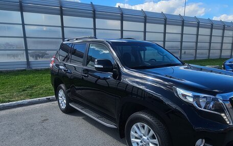 Toyota Land Cruiser Prado 150 рестайлинг 2, 2016 год, 4 150 000 рублей, 9 фотография