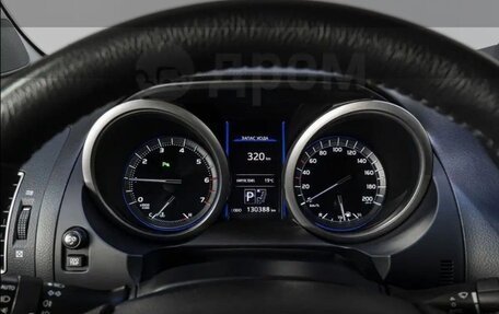 Toyota Land Cruiser Prado 150 рестайлинг 2, 2016 год, 4 150 000 рублей, 26 фотография
