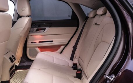 Jaguar XF II, 2018 год, 2 150 000 рублей, 11 фотография