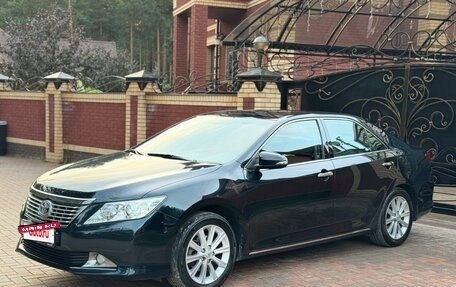 Toyota Camry, 2014 год, 1 750 000 рублей, 3 фотография