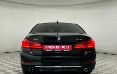 BMW 5 серия, 2018 год, 3 599 000 рублей, 5 фотография