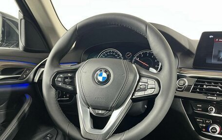 BMW 5 серия, 2018 год, 3 599 000 рублей, 16 фотография