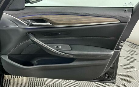 BMW 5 серия, 2018 год, 3 599 000 рублей, 23 фотография