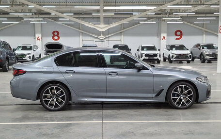 BMW 5 серия, 2020 год, 5 349 000 рублей, 5 фотография