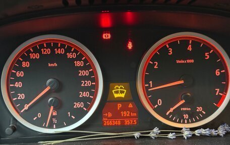 BMW 5 серия, 2005 год, 1 300 000 рублей, 6 фотография