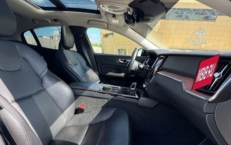 Volvo S60 III, 2021 год, 2 600 000 рублей, 12 фотография