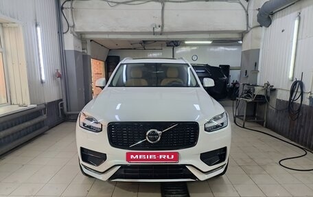 Volvo XC90 II рестайлинг, 2022 год, 5 500 000 рублей, 9 фотография