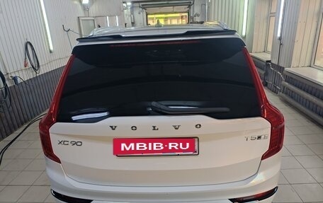 Volvo XC90 II рестайлинг, 2022 год, 5 500 000 рублей, 13 фотография