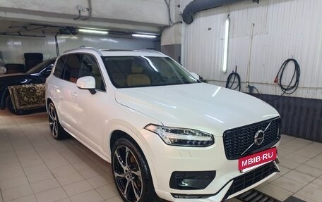 Volvo XC90 II рестайлинг, 2022 год, 5 500 000 рублей, 11 фотография