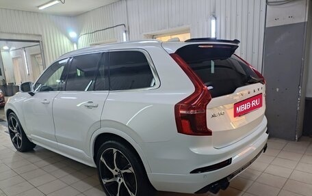 Volvo XC90 II рестайлинг, 2022 год, 5 500 000 рублей, 15 фотография