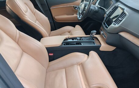 Volvo XC90 II рестайлинг, 2022 год, 5 500 000 рублей, 17 фотография