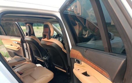 Volvo XC90 II рестайлинг, 2022 год, 5 500 000 рублей, 25 фотография
