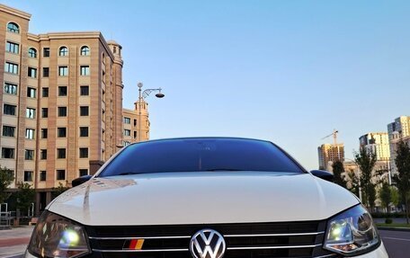 Volkswagen Polo VI (EU Market), 2019 год, 1 200 000 рублей, 2 фотография
