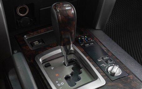 Toyota Land Cruiser 200, 2013 год, 3 999 000 рублей, 18 фотография