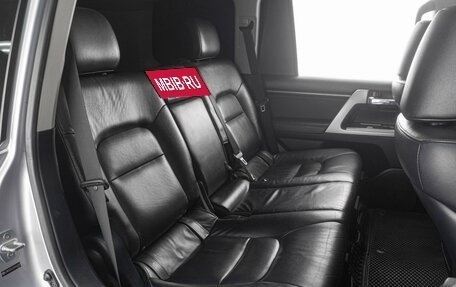 Toyota Land Cruiser 200, 2013 год, 3 999 000 рублей, 10 фотография