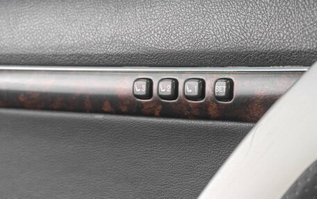 Toyota Land Cruiser 200, 2013 год, 3 999 000 рублей, 25 фотография