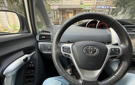 Toyota Verso I, 2012 год, 1 200 000 рублей, 6 фотография