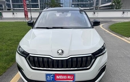 Skoda Kamiq I, 2022 год, 1 950 000 рублей, 2 фотография