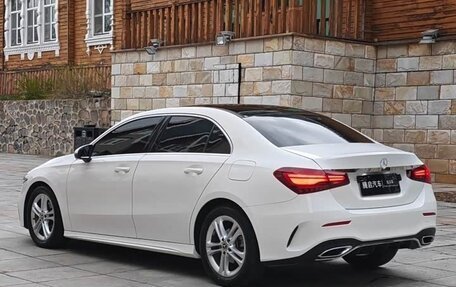 Mercedes-Benz A-Класс, 2023 год, 1 980 000 рублей, 6 фотография