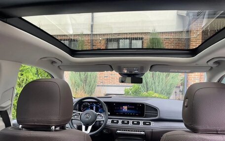 Mercedes-Benz GLS, 2023 год, 13 750 000 рублей, 2 фотография