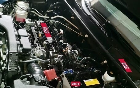 Toyota RAV4, 2019 год, 3 300 000 рублей, 25 фотография