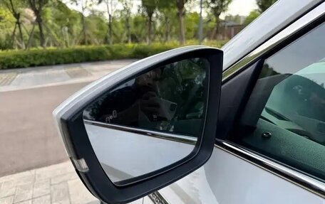 Skoda Karoq I, 2023 год, 2 370 000 рублей, 7 фотография