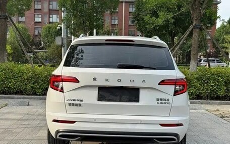 Skoda Karoq I, 2023 год, 2 370 000 рублей, 9 фотография