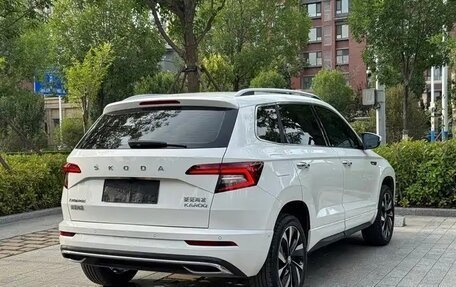 Skoda Karoq I, 2023 год, 2 370 000 рублей, 10 фотография