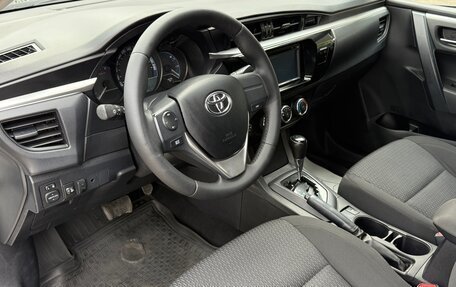 Toyota Corolla, 2014 год, 1 325 000 рублей, 11 фотография