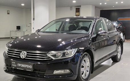 Volkswagen Passat B8 рестайлинг, 2016 год, 1 716 000 рублей, 5 фотография