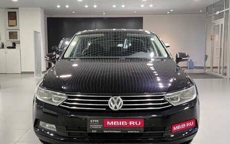Volkswagen Passat B8 рестайлинг, 2016 год, 1 716 000 рублей, 6 фотография