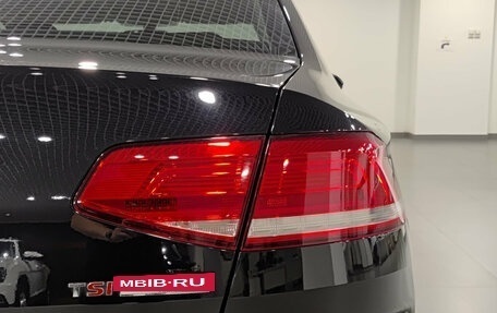 Volkswagen Passat B8 рестайлинг, 2016 год, 1 716 000 рублей, 13 фотография