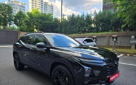 Chevrolet Trax, 2023 год, 2 015 000 рублей, 2 фотография