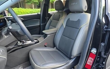 Chevrolet Trax, 2023 год, 2 015 000 рублей, 6 фотография