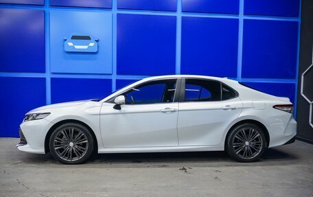 Toyota Camry, 2020 год, 4 050 000 рублей, 3 фотография