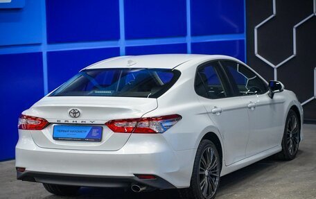 Toyota Camry, 2020 год, 4 050 000 рублей, 7 фотография