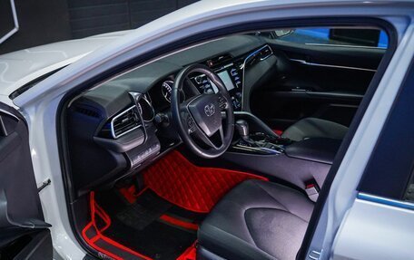 Toyota Camry, 2020 год, 4 050 000 рублей, 11 фотография