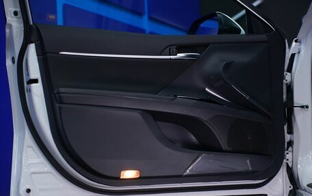 Toyota Camry, 2020 год, 4 050 000 рублей, 15 фотография