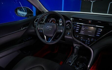 Toyota Camry, 2020 год, 4 050 000 рублей, 30 фотография