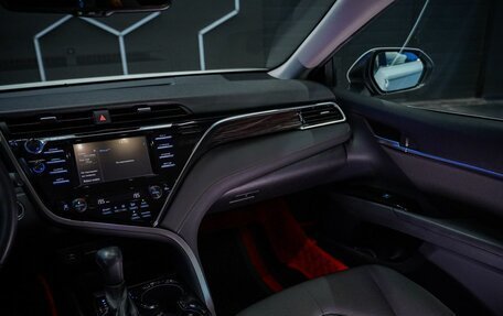 Toyota Camry, 2020 год, 4 050 000 рублей, 32 фотография