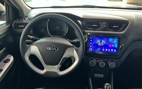KIA Rio III рестайлинг, 2015 год, 910 000 рублей, 19 фотография