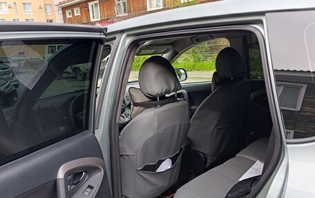Toyota RAV4, 2007 год, 1 150 000 рублей, 9 фотография