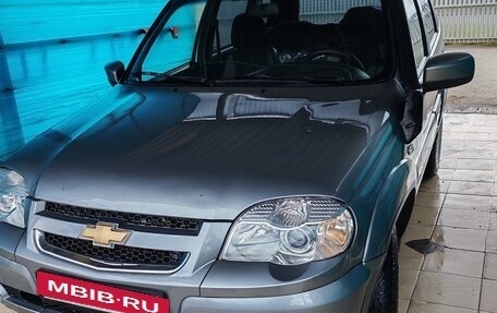 Chevrolet Niva I рестайлинг, 2012 год, 465 000 рублей, 2 фотография