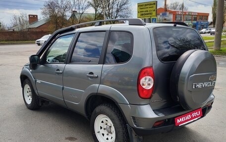 Chevrolet Niva I рестайлинг, 2012 год, 465 000 рублей, 3 фотография